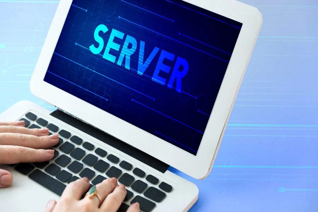 کدام سرور امنیت بیشتری برای فروشگاه اینترنتی دارد؛ لینوکس یا ویندوز؟